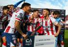 Los penales sellaron el regreso de Unión de Santa Fe a los Octavos de Final