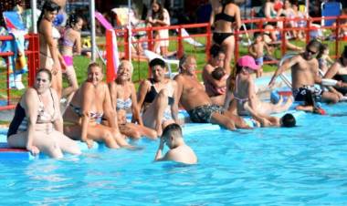 Récord de público en las piletas recreativas durante la temporada de verano 2024/2025