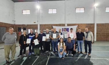 Aporte del  senador Rodrigo Borla a clubes del dpto. San Justo