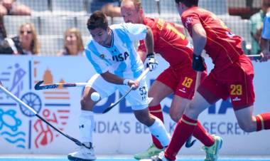 Con un arquero intratable y un goleador preciso, Los Leones se trajeron un triunfazo de España