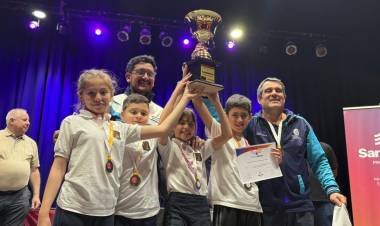 Moviendo Mentes: se realizó el primer Campeonato Interprovincial de Ajedrez Escolar de la Región Litoral y Centro