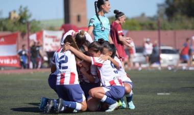 Unión le ganó a Lanús y logró un histórico ascenso a Primera