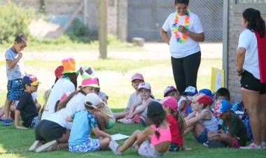 *Objetivo Dengue: Provincia realiza actividades de prevención en las Escuelas de Verano*