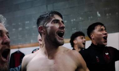 Volvió el verdadero Colón: goleada, carácter y sueño renovado