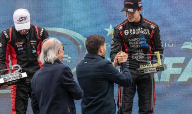 Más de 40 mil personas en el TC de Rafaela: “Así estamos transformando a Santa Fe en la capital nacional del deporte”