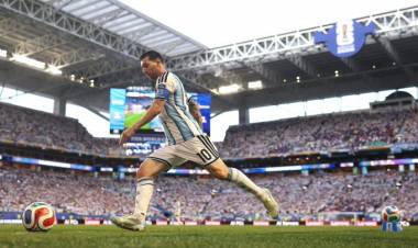 El enojo de Lionel Messi al término de la clasificación ante Cabo Verde