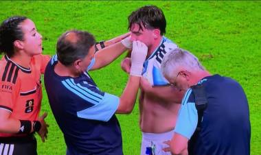 Acusan a Tagliafico de incumplir una regla, pero el reglamento avala a Argentina
