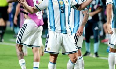 La Selección argentina se enfrenta con Inglaterra en busca de un lugar en la gran final del Mundial 2026