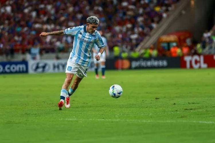 Racing goleó a Fortaleza de Brasil por 3 a 0 por la primera fecha de la Copa Libertadores 2025