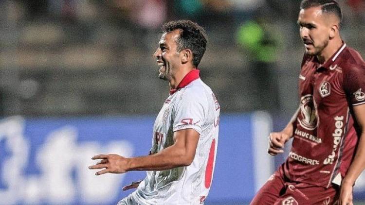 Unión y un panorama oscuro en la Sudamericana: cayó ante Mushuc Runa y quedó muy complicado