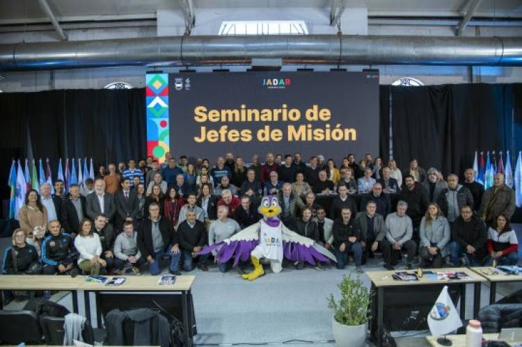 Juegos Jadar Rosario 2025: Javkin encabezó la apertura del Seminario de Jefes de Misión