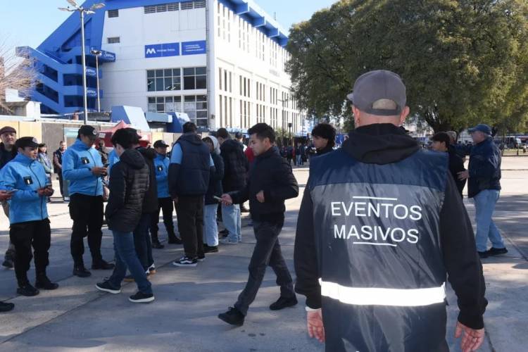 Histórico triunfo de Los Pumas y debut del programa Tribuna Segura fuera del fútbol
