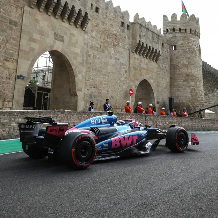 Colapinto 15to. en la prueba libre 3 en Azerbaiyán