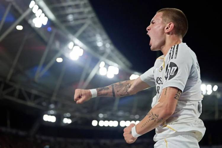 La bendición de Valdano a Mastantuono tras su primer gol en Real Madrid: "Confío absolutamente en él"