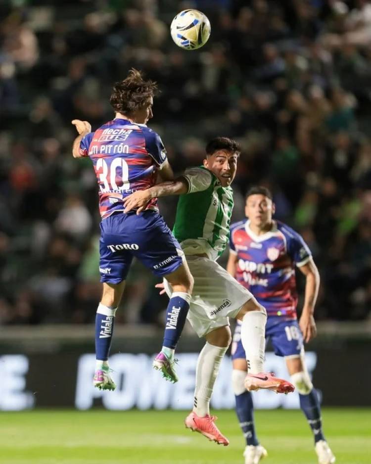 Unión empató sin goles con Banfield y sigue liderando la zona A del Torneo Clausura 2025