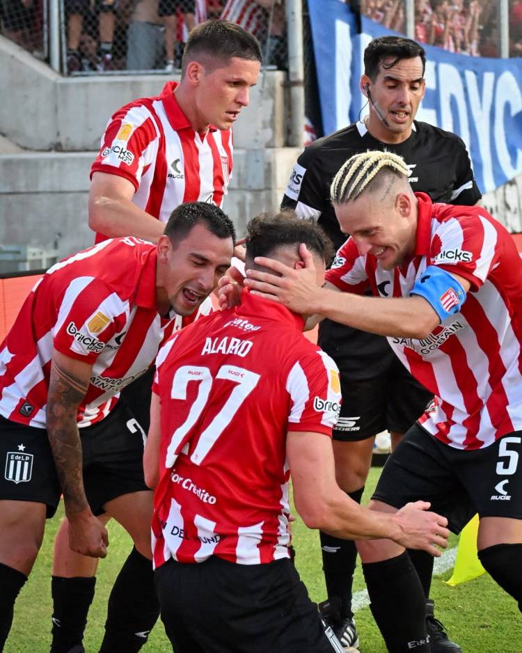 Estudiantes logró su duodécimo título nacional en la era profesional