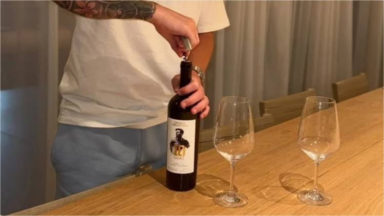 El exclusivo vino que toma Lionel Messi con Sprite: cuánto cuesta y cómo comprarlo