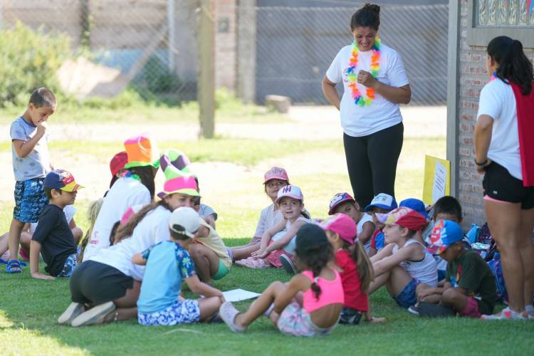 *Objetivo Dengue: Provincia realiza actividades de prevención en las Escuelas de Verano*