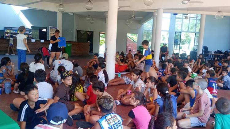 Colonias Municipales: niños y adultos recibieron talleres que promovieron salud, inclusión y aprendizaje
