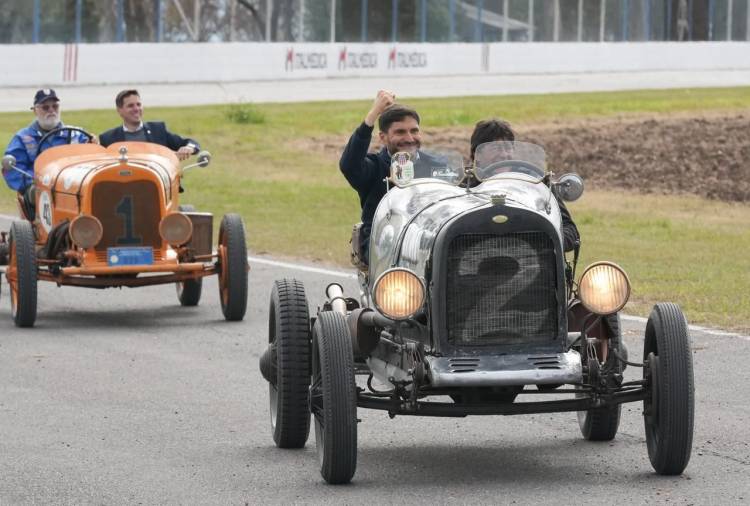 Pullaro inauguró obras en el Autódromo de Rafaela
