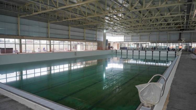 Juegos Suramericanos 2026: el Centro Acuático de Rosario ya luce sus piletas con agua a al espera de los competidores