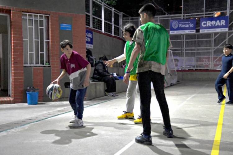 Polideportivo Plaza de la Cooperación: se duplicaron los cupos para niñas, niños y adolescentes por la demanda