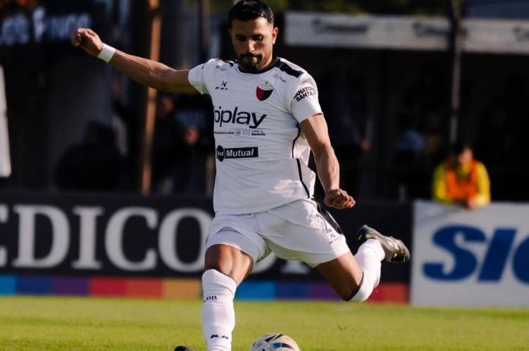 Barrios: "Colón necesitaba con urgencia ganar de local"