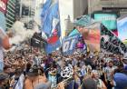 La Argentina copó Times Square con un banderazo multitudinario