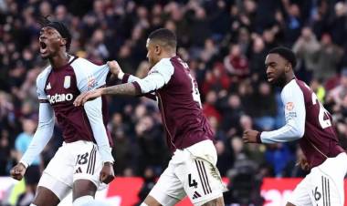 El Aston Villa del “Dibu” Martínez y Buendía empató y empieza a despedirse de la pelea en la Premier League