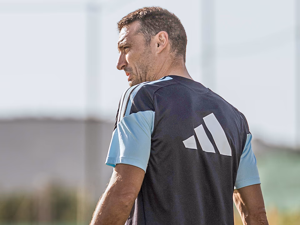 Alarma en la Selección argentina y River: se confirmaron las lesiones de Montiel, Driussi y Moreno