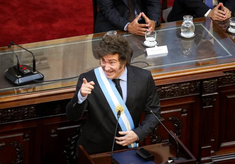 Fuerte recorte presupuestario que presentó Javier Milei para el deporte en el 2025