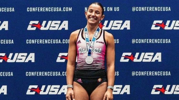 Una santafesina logró récord argentino Sub 23 en salto con garrocha