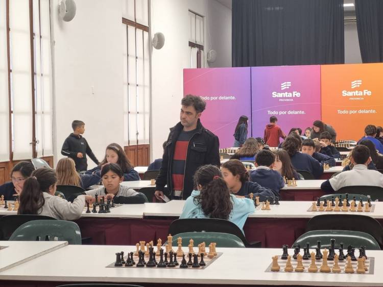 Más 2.000 estudiantes de toda la provincia participan del Campeonato de Ajedrez Escolar
