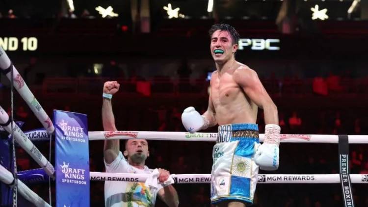 Quién es Mirco Cuello, el nuevo campeón del mundo argentino que aplastó a Sergio Ríos por KO