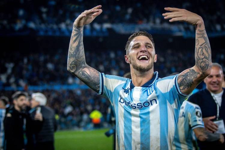 Franco Pardo, de marcar un gol agónico a empujar su camioneta con los hinchas de Racing