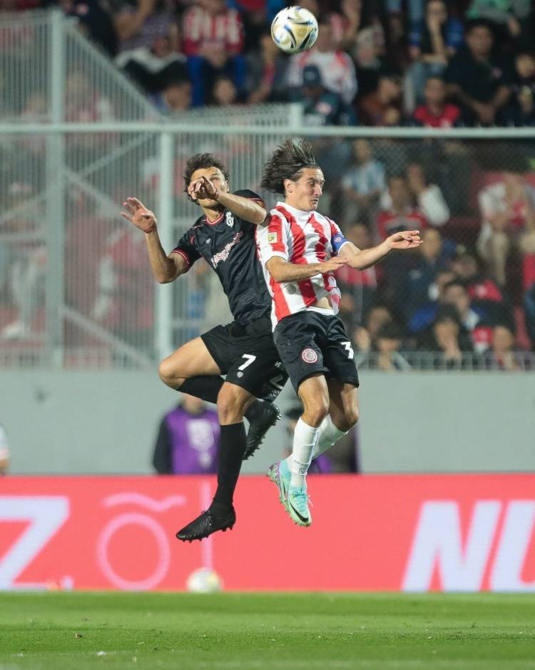 Unión de Santa Fe y Barracas Central empataron sin goles por el Torneo Clausura