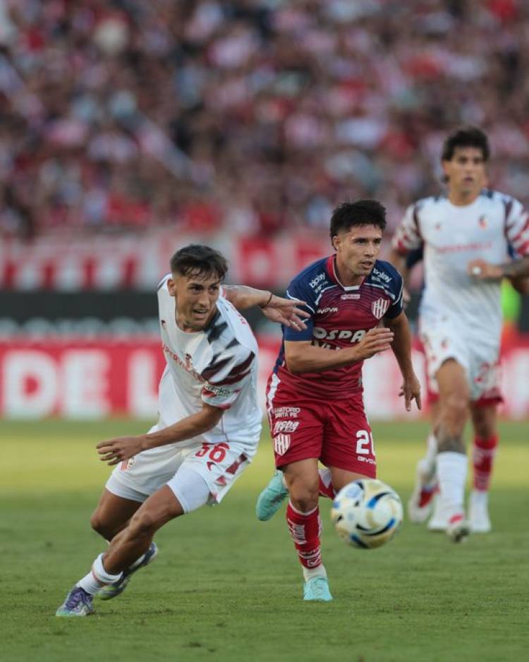 Derrota de Unión en el UNO de la Plata y polémico final