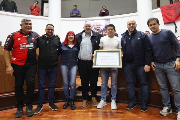 El Pulga Rodríguez fue reconocido en el Concejo Municipal como “Deportista destacado”