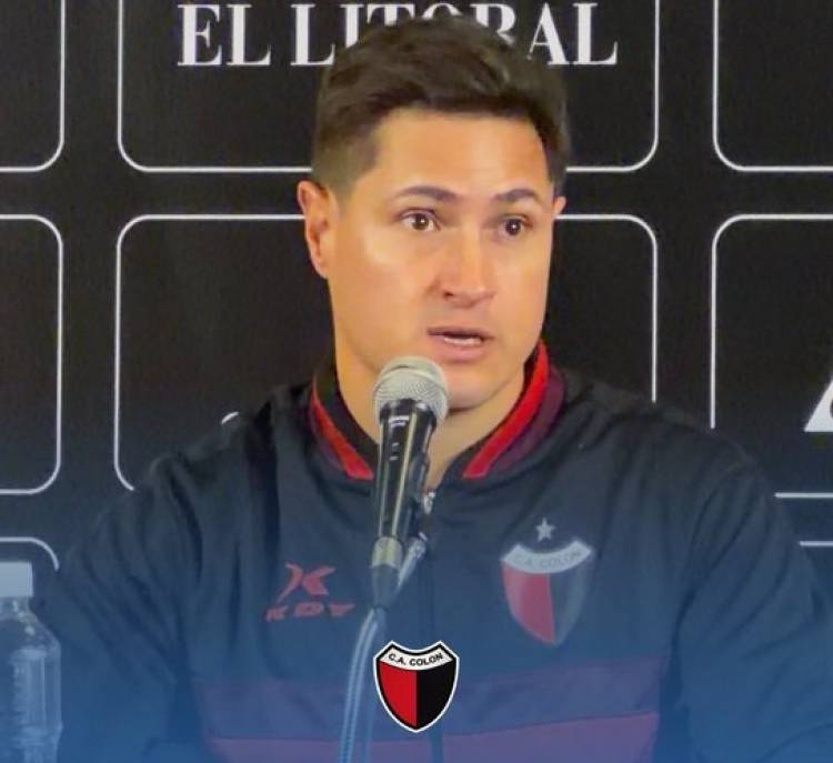 Medrán, tras la goleada de Colón: "Esto ilusiona, pero hay que mantener la calma"