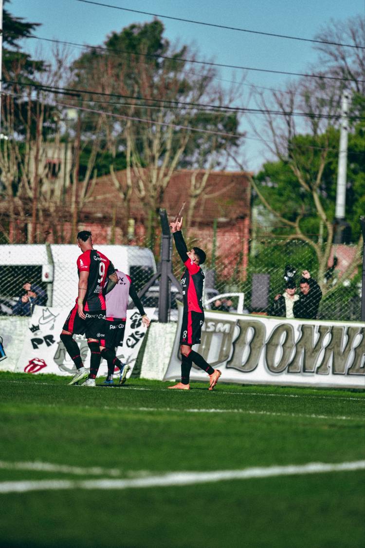 Delfino se ilusiona con Colón: "Confío plenamente en los jugadores"