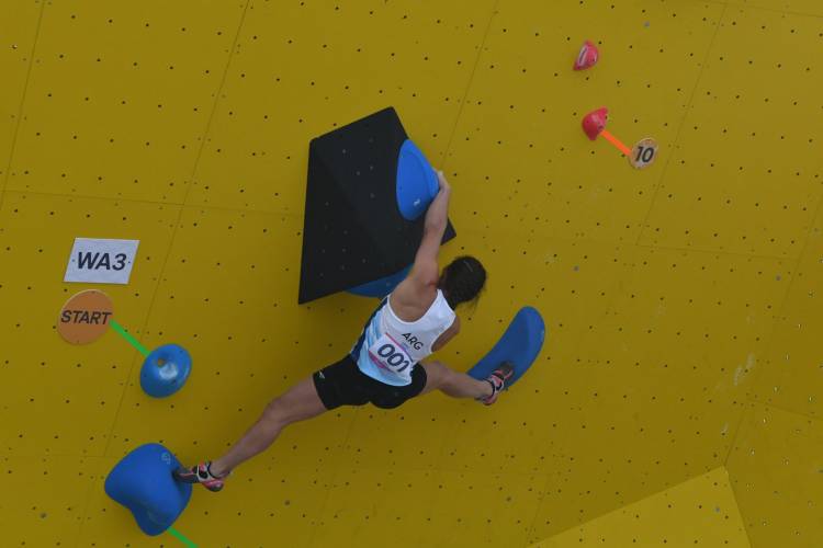 Escalada en Santa Fe 2026: cómo es el boulder, la disciplina que combina fuerza y estrategia