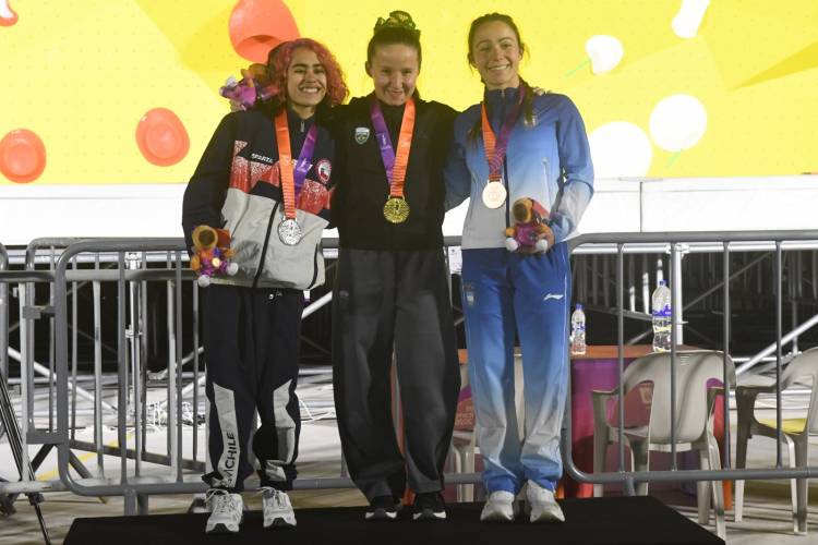 Escalada en los Juegos: el Boulder femenino definió a las tres medallistas con una final vibrante