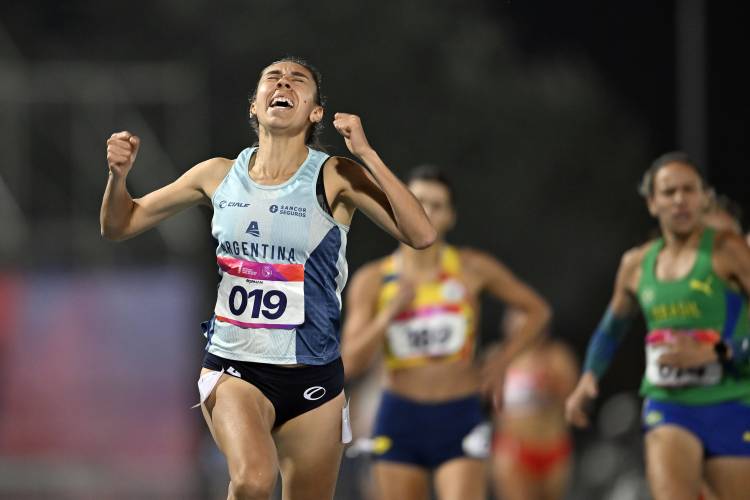Atletismo: siete oros y nuevos récords en la segunda jornada de Santa Fe 2026